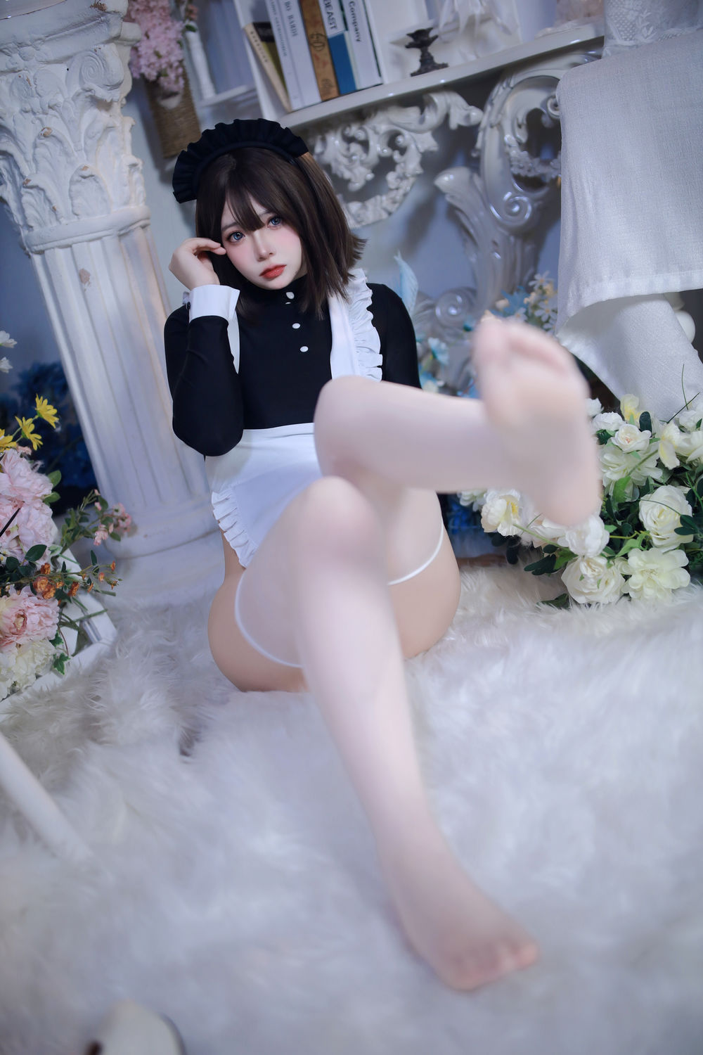 疯猫ss 少女衣橱 连体女仆装 [58P-668MB]