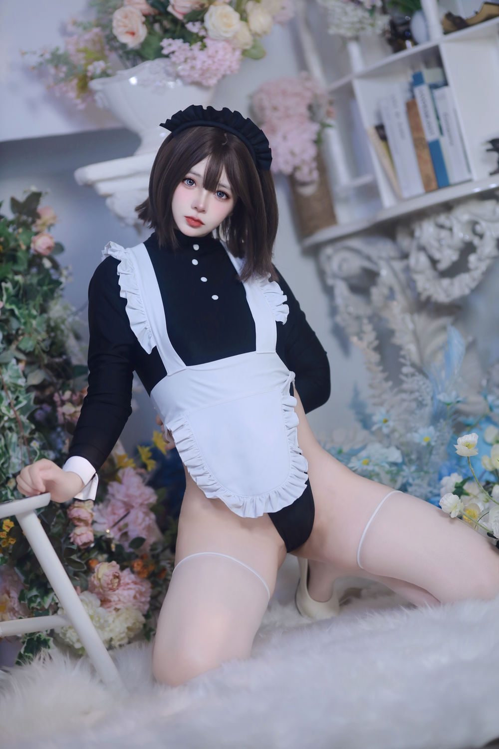 疯猫ss 少女衣橱 连体女仆装 [58P-668MB]