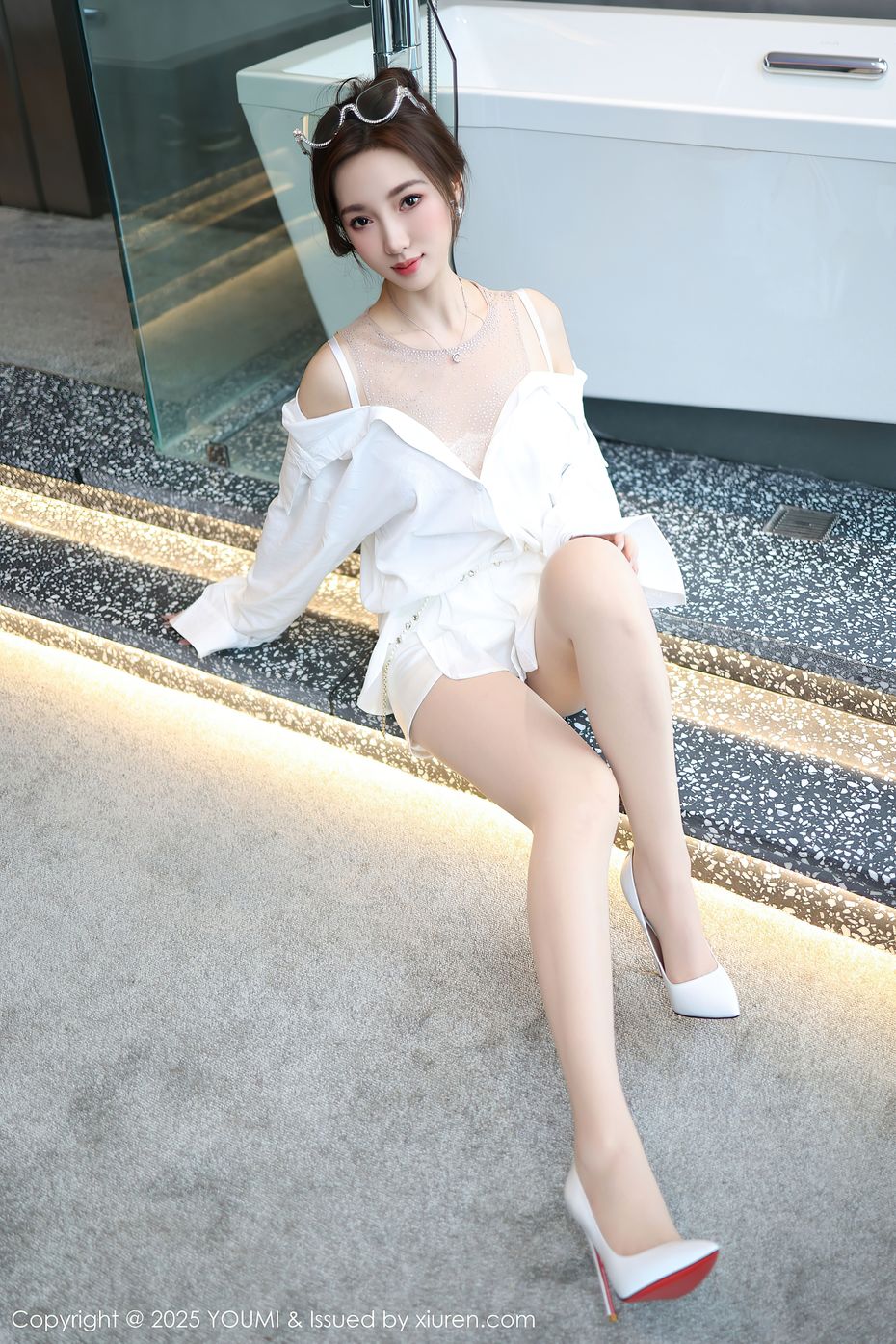[YOUMI尤蜜荟] 2025.11.07 VOL.1177 Twins-桃桃 [76+1P]