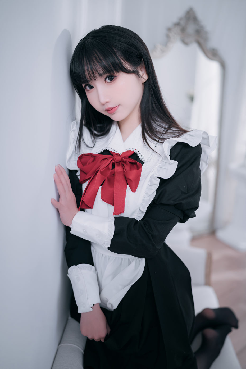 面饼仙儿 NO.136 红高跟女仆 [30P-247MB]