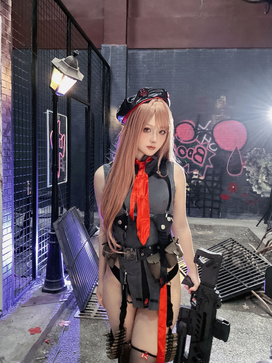 屿鱼 - NO.18 NIKKE 拉毗 [30P-301MB]