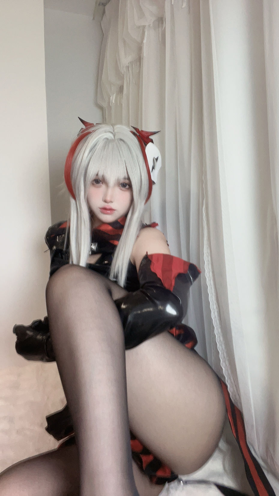 疯猫ss NO.172 明日方舟 W [33P-65M]