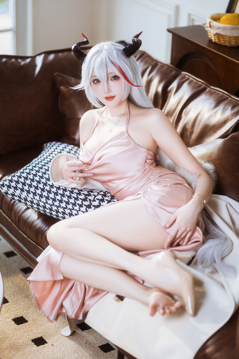 瓜希酱 NO.103 埃吉尔睡衣 [20P-71.6MB]
